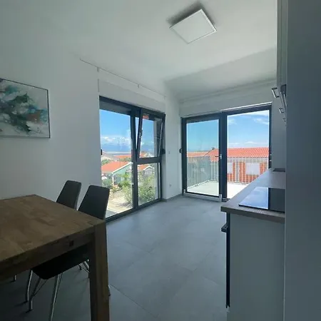 Апартаменты Velebit View *