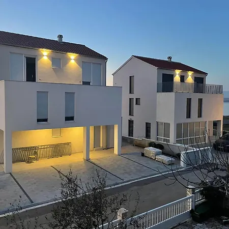 Apartman Velebit View Vir