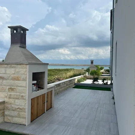 Appartement Velebit View Vir
